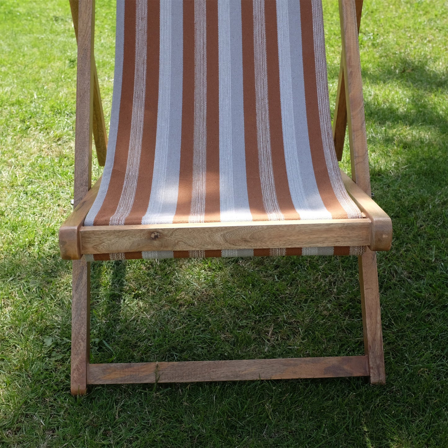 Petangue Mango Wood Folding Premium Deck Chair